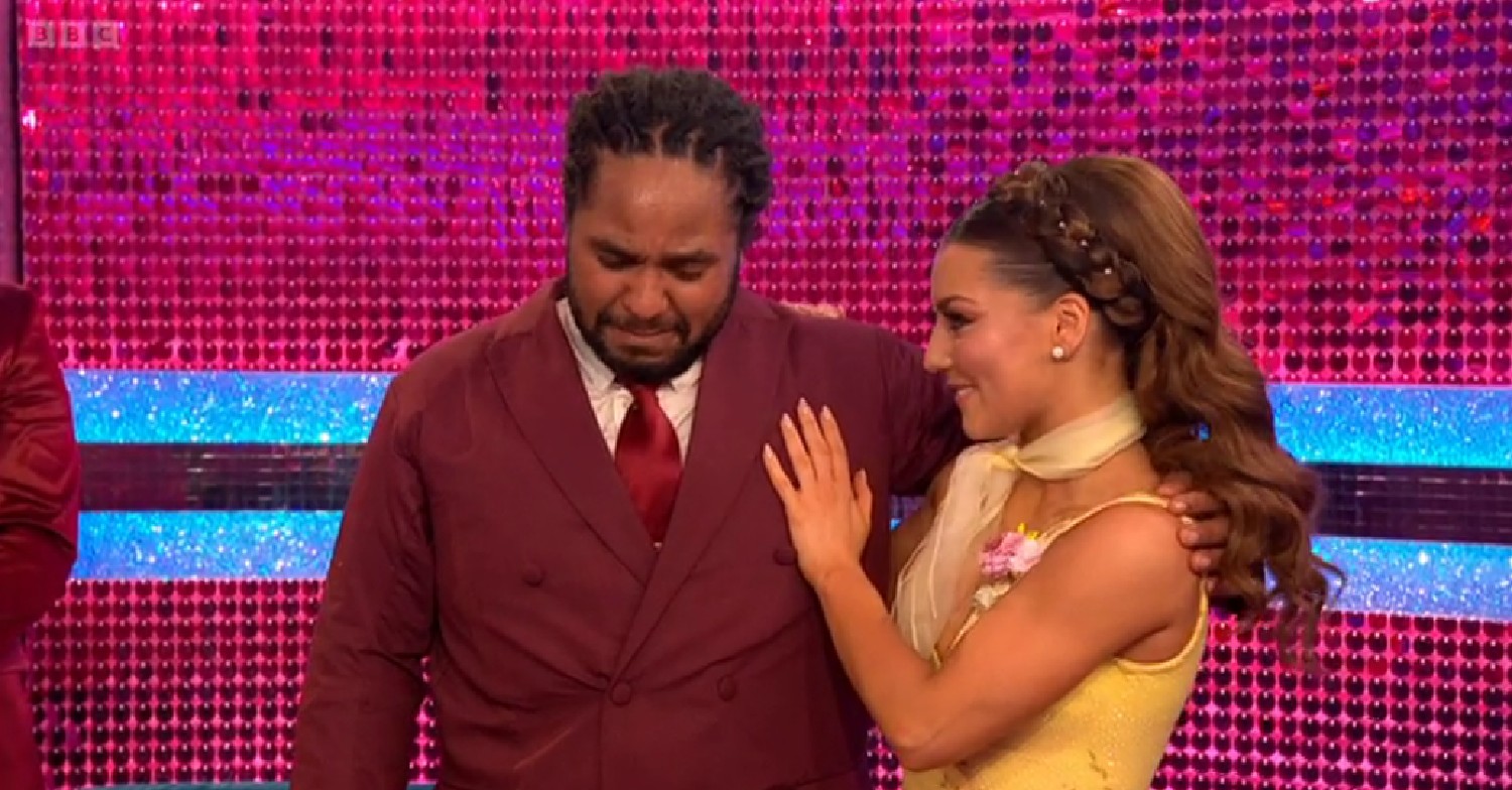 Hamza Yassin tearful with Jowita on Strictly tonight