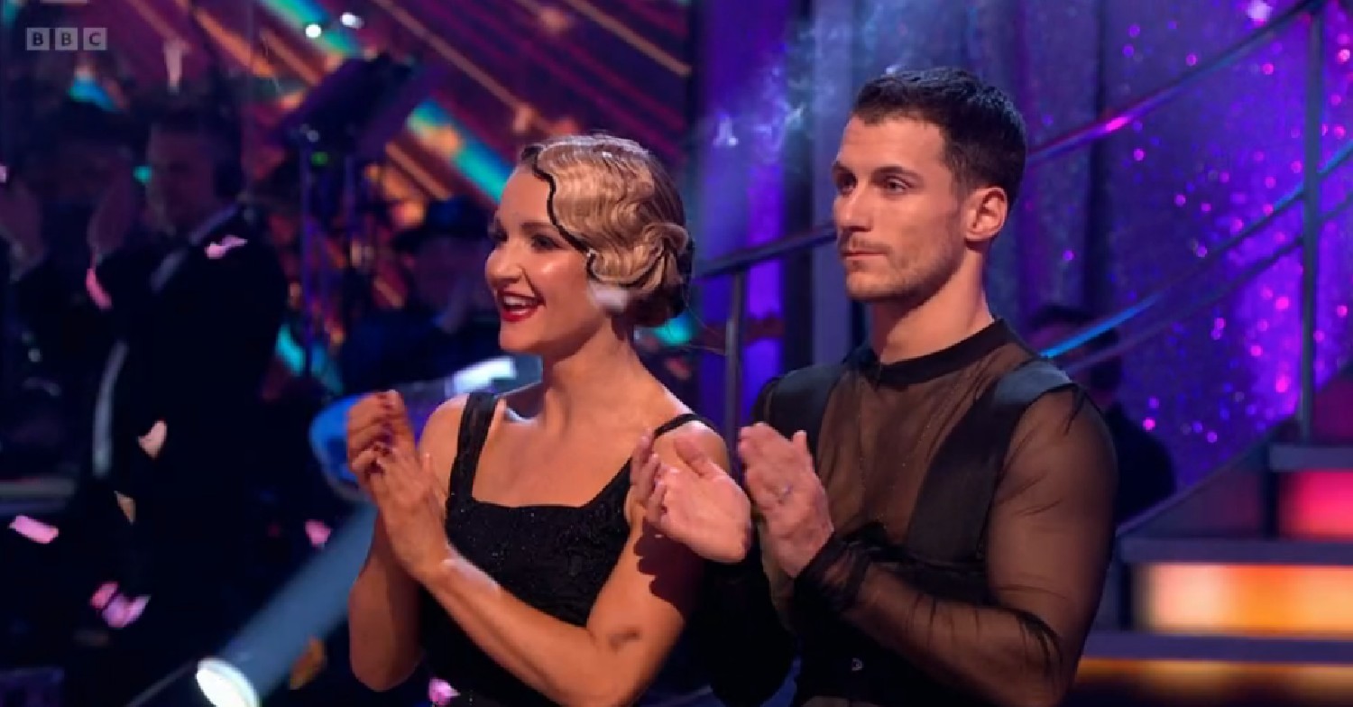 Helen Skelton and Gorka Marquez clapping during Strictly final