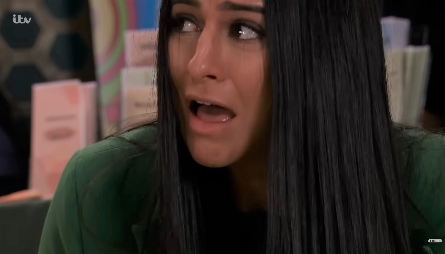 Coronation Street's Alya cries out as she stabbed 