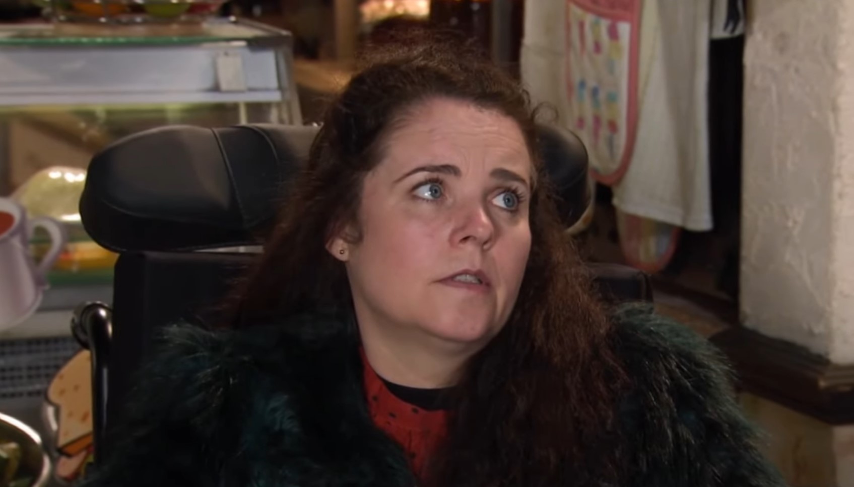 Coronation Street: Izzy Armstrong looks concerned at Gary