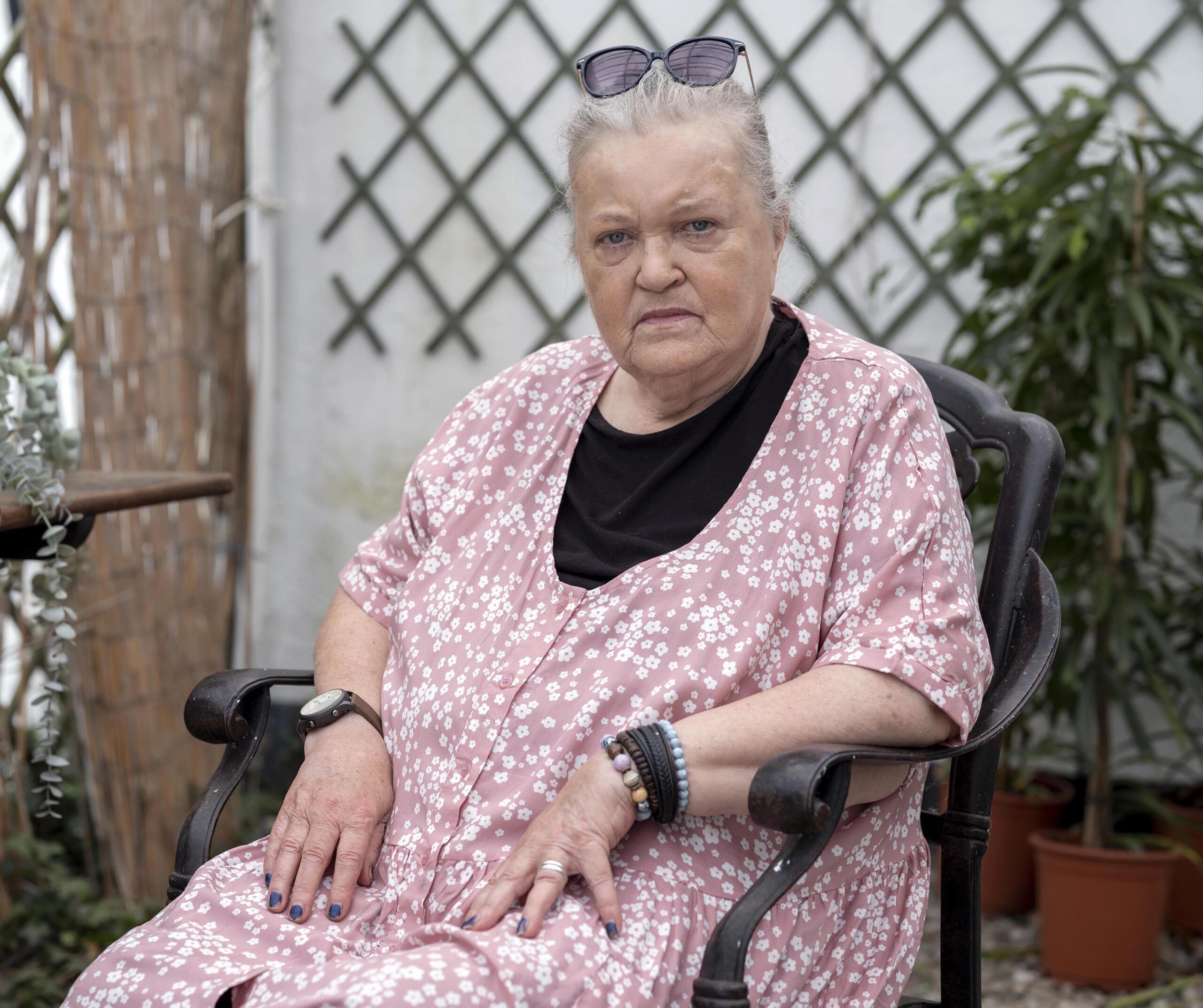 Brenda Fricker wearing a pink dress in The Catch