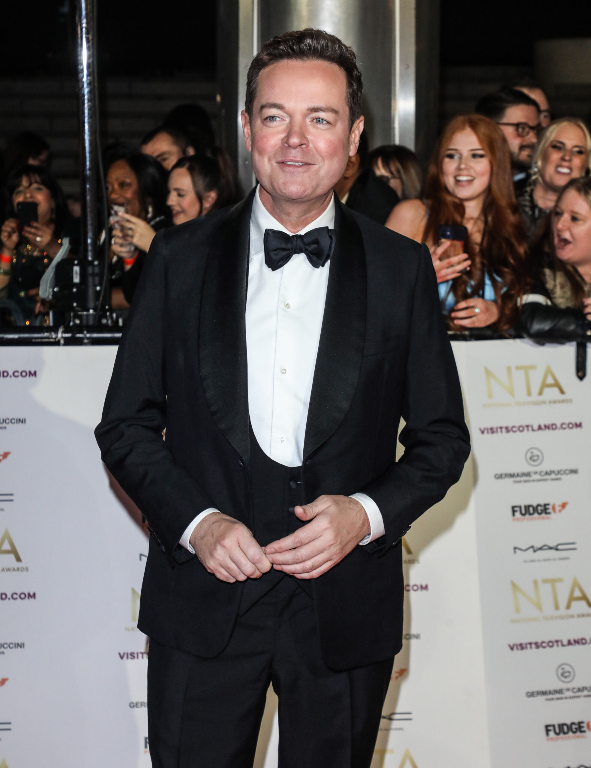 Stephen Mulhern in a bow tie on the red carpet