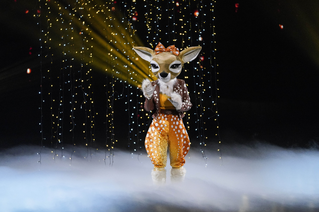 Fawn performs on stage in The Masked Singer 2023