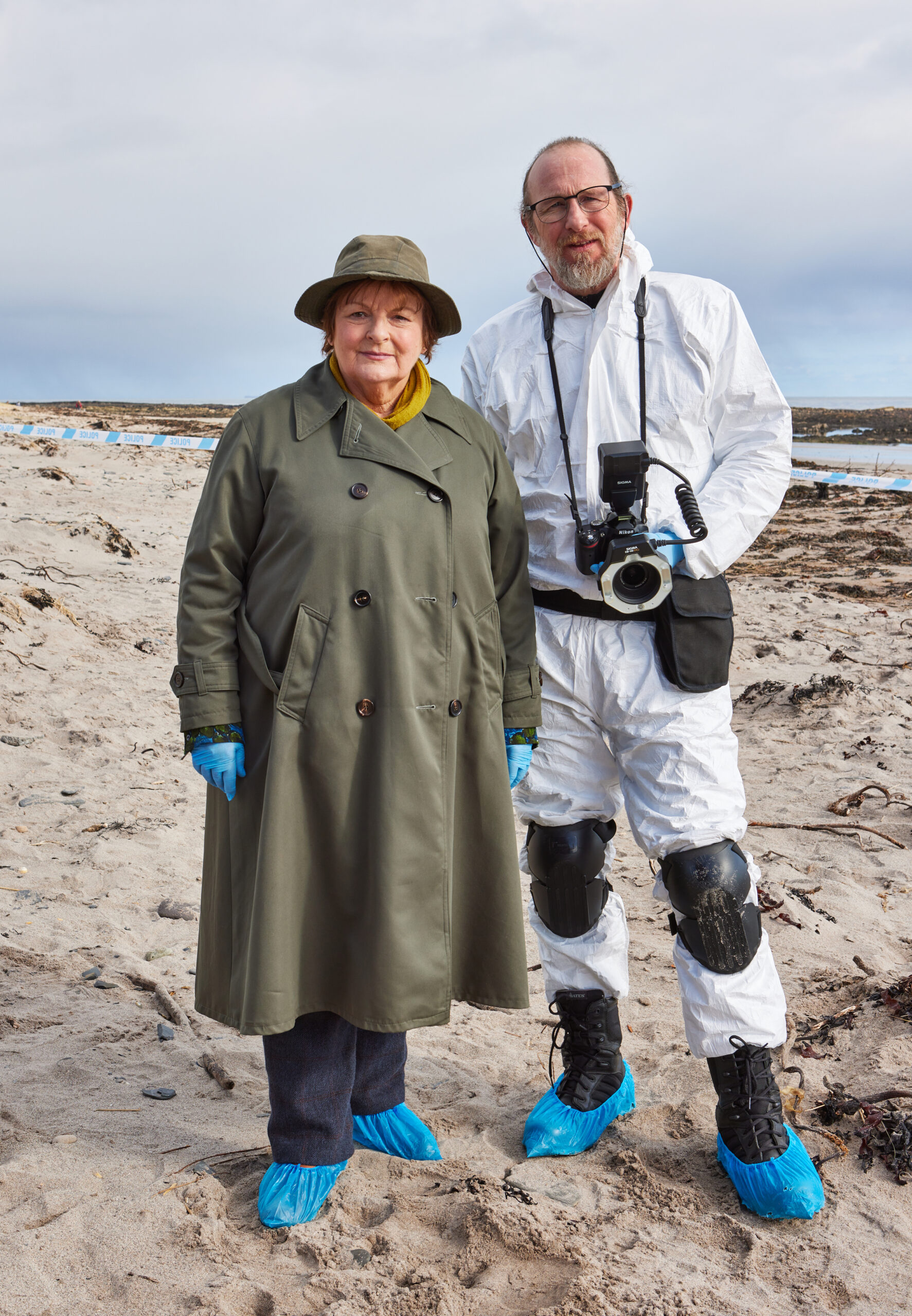 Brenda Blethyn as Vera and Paul Kaye as Malcolm in Vera