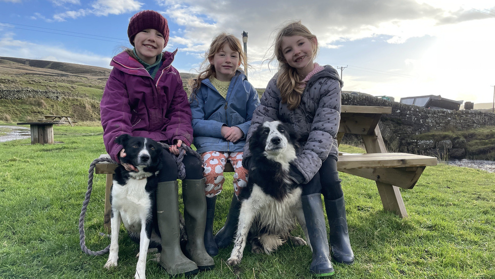Nancy, Annas, Clemmy pose with Kate and Nell