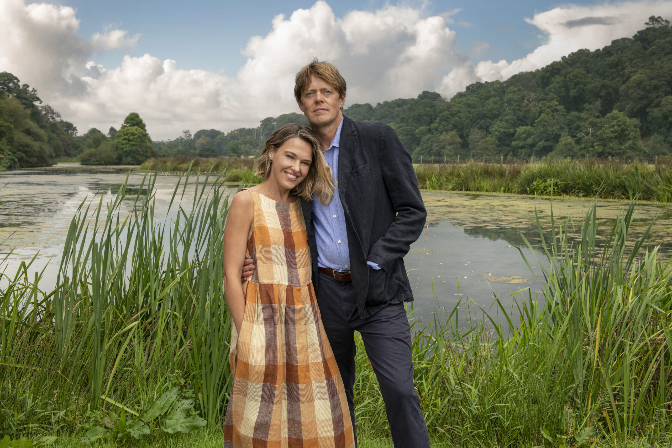 Martha and Humphrey pose in Beyond Paradise