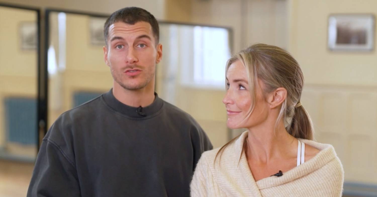 Helen Skelton listens to Strictly star Gorka Marquez