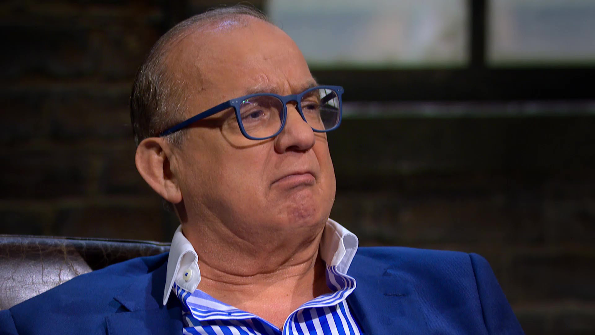 Touker Suleyman turns his nose up at a pitch on Dragons' Den