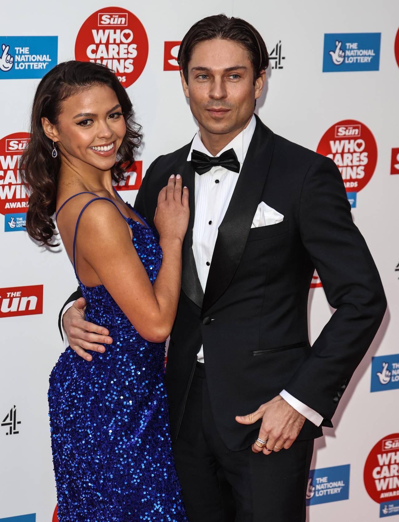 Joey Essex and Vanessa Bauer pose for the cameras