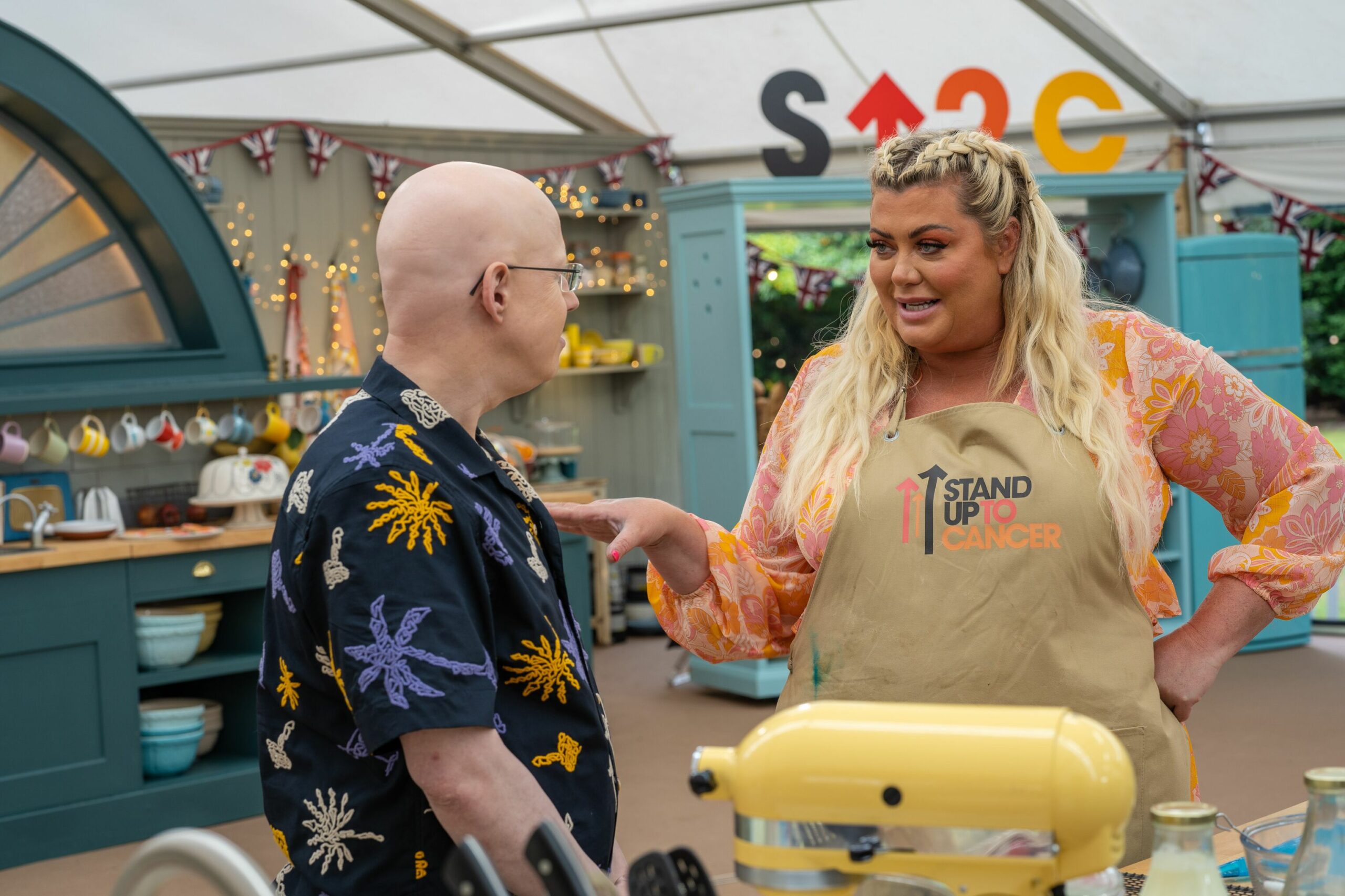 Gemma Collins speaks with Matt Lucas on Bake Off