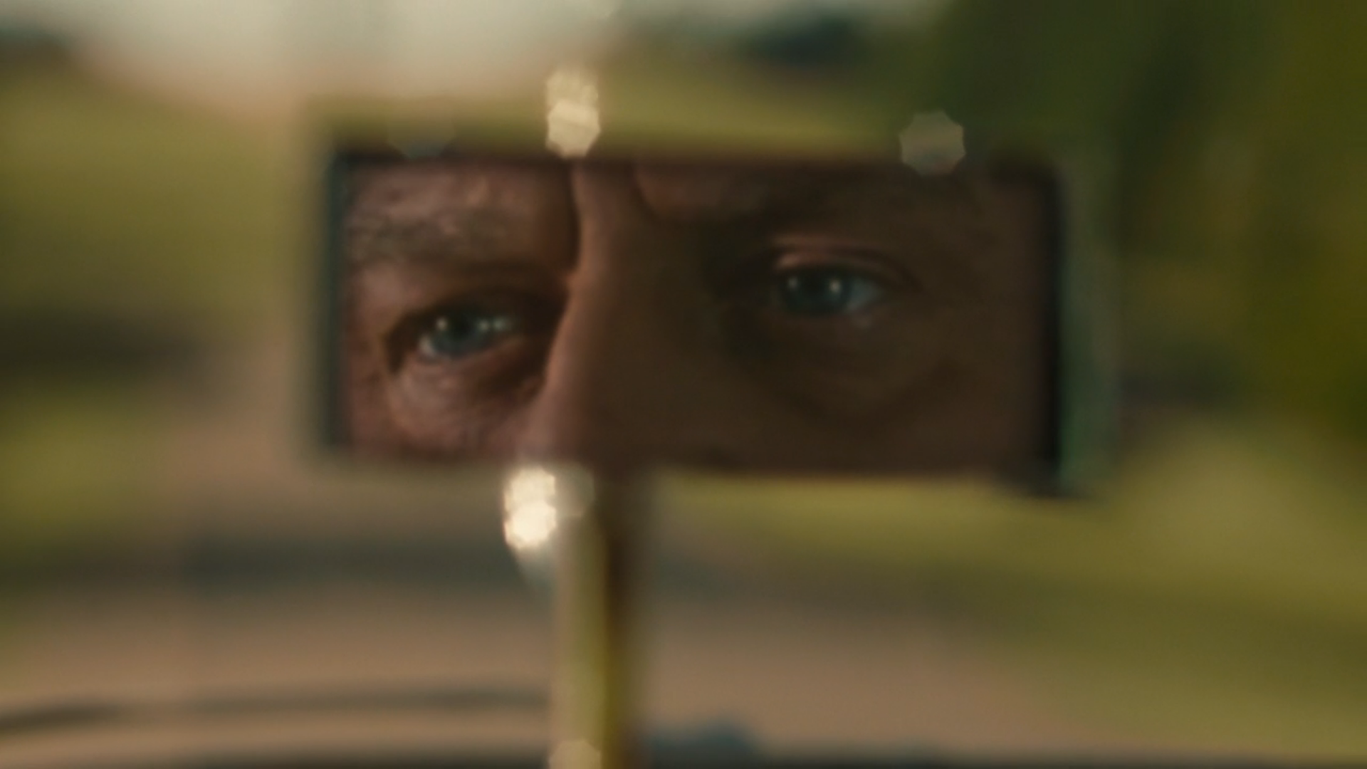 John Thaw as Inspector Morse's eyes in the rearview mirror in Endeavour