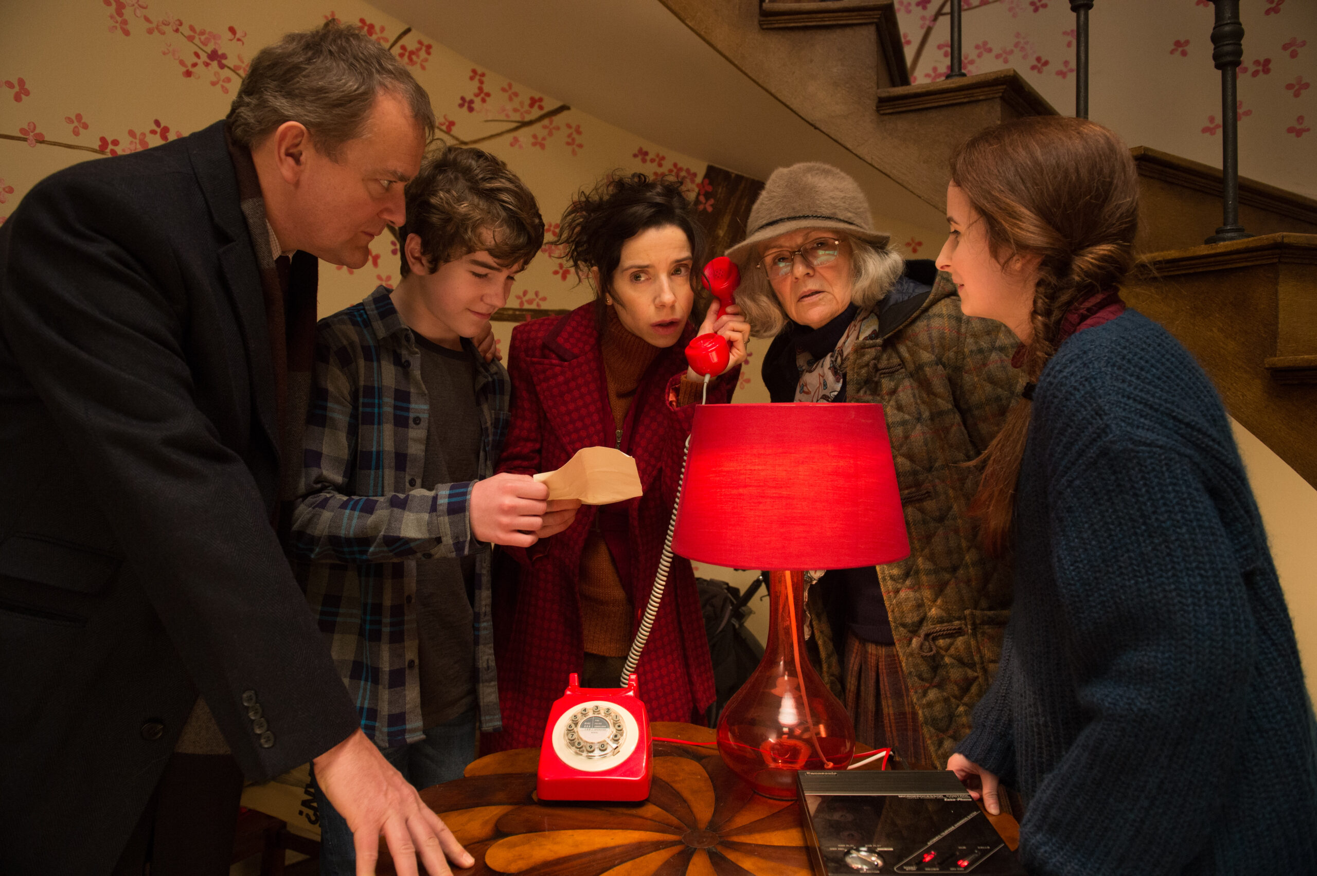 The cast of Paddington 2 talk on the phone