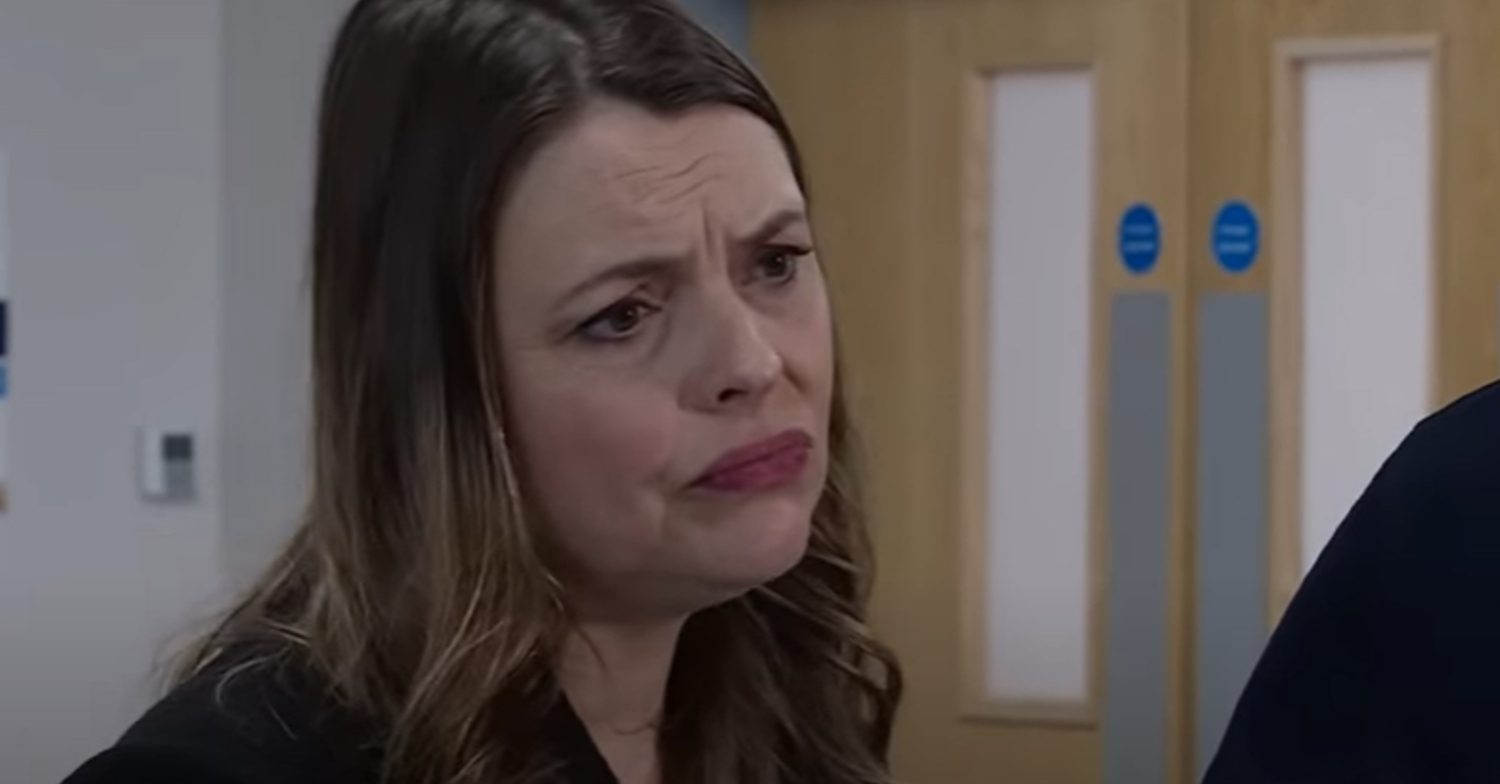 Coronation Street's Tract looks concerned at the hospital