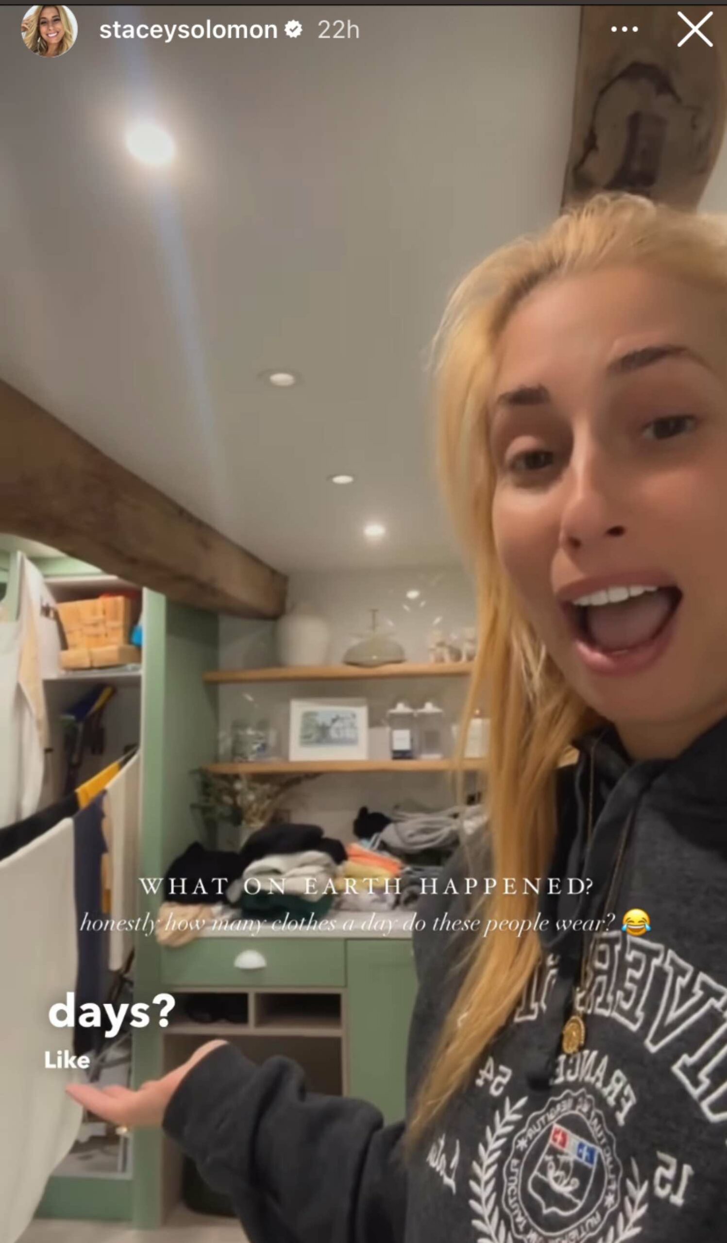 Stacey Solomon in kitchen ranting