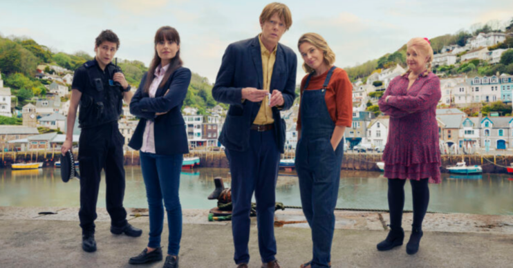Beyond Paradise cast posing for a group shot (Credit: BBC)