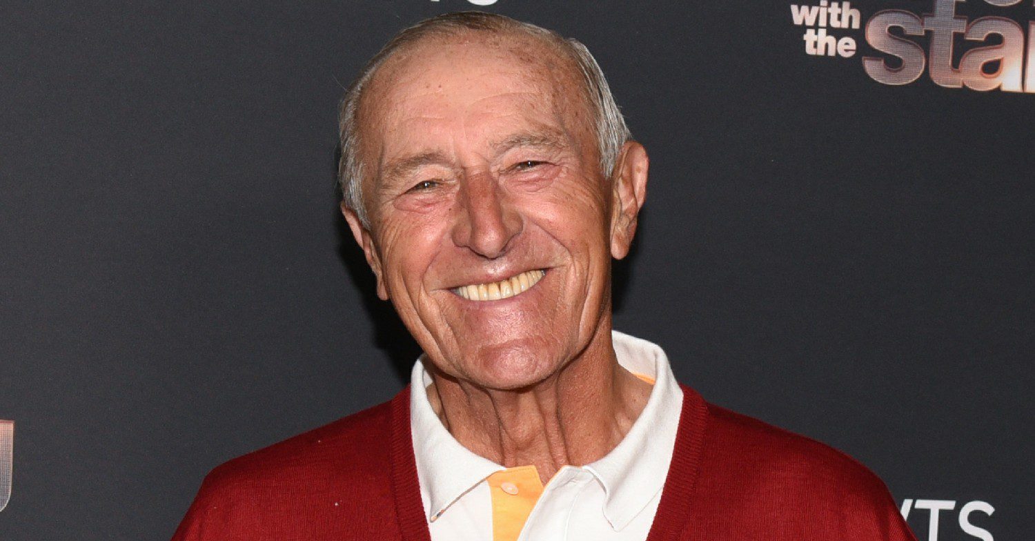 Len Goodman smiling