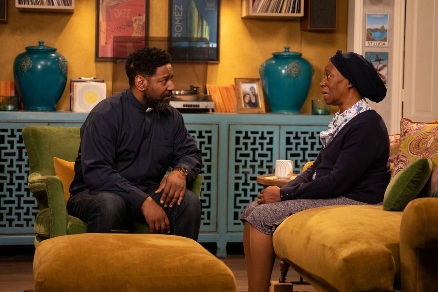 Emmerdale's Charles is sitting down with Claudette