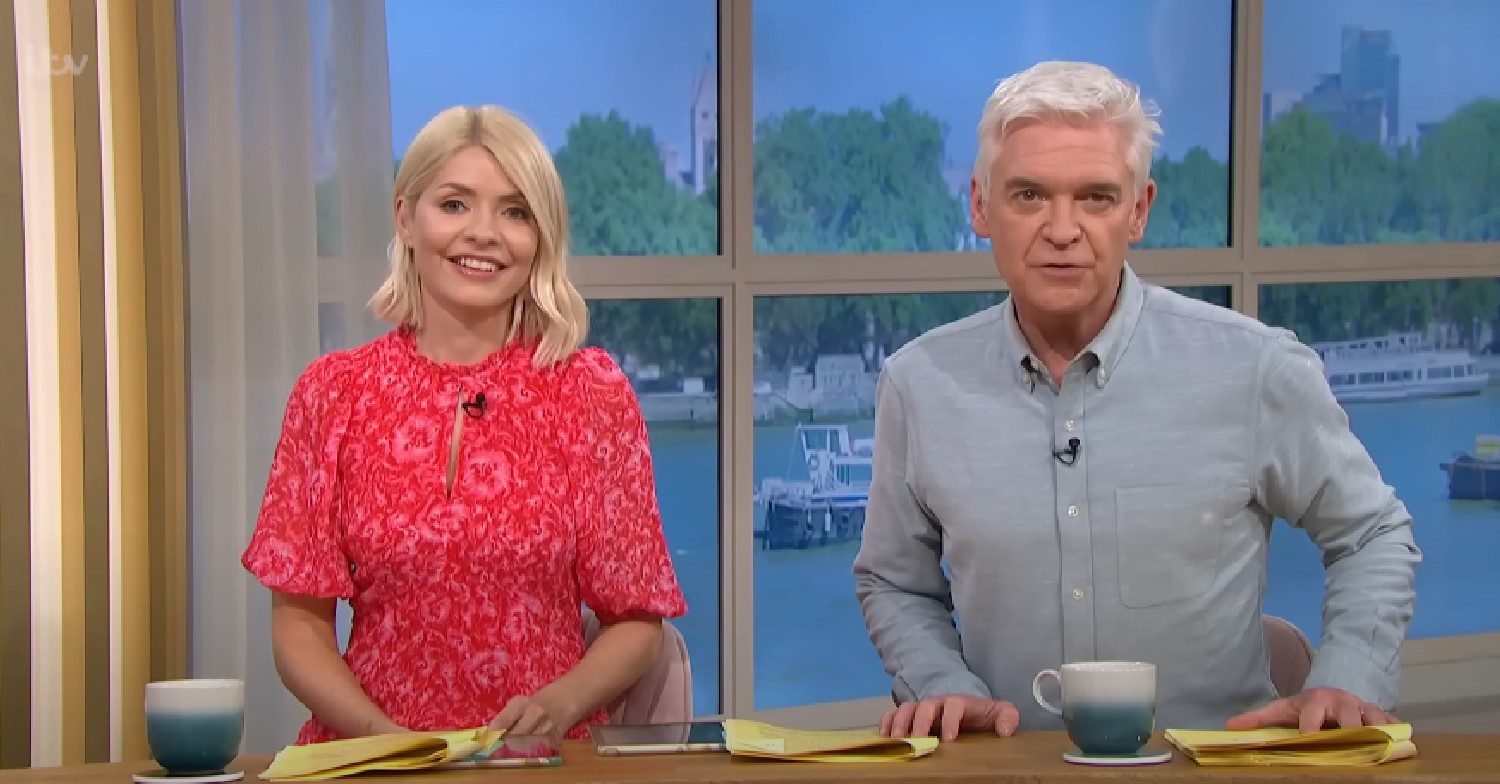 Holly Willoughby and Phillip Schofield hosting This Morning