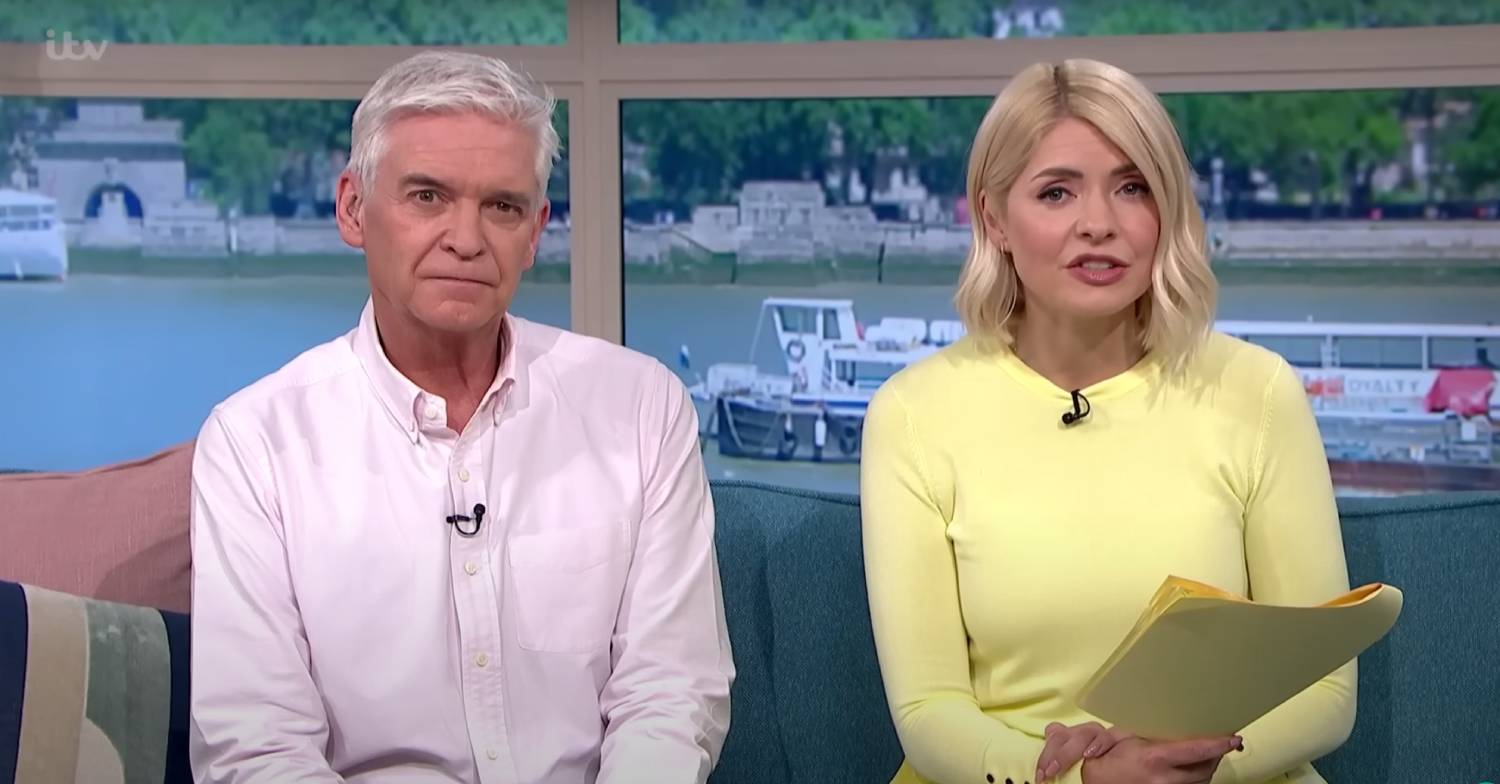 Phillip Schofield and Holly Willoughby face the camera