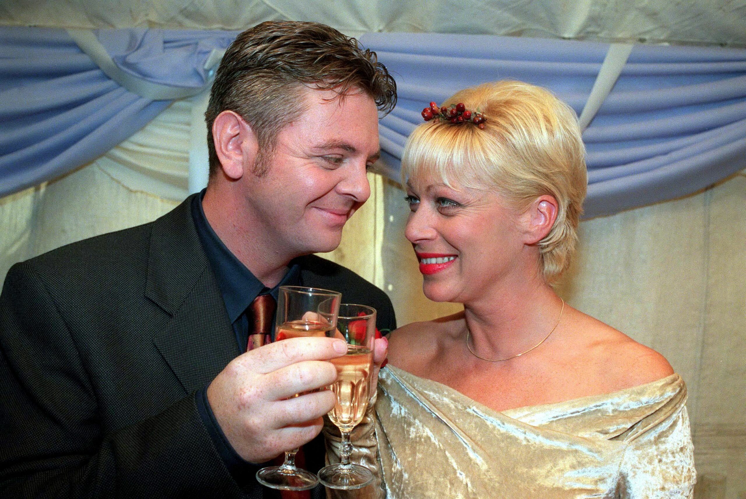 ex-Corrie actresses Natalie Horrocks [Denise Welch] marries Des Barnes [Phil Middlemiss]