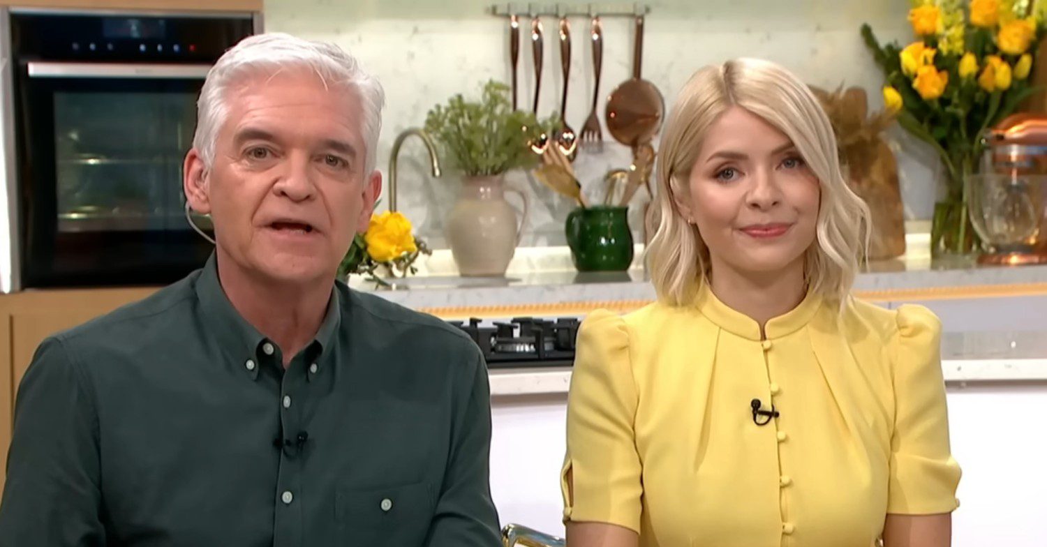Holly Willoughby and Phillip Schofield presenting This Morning
