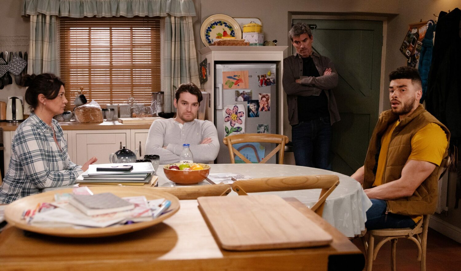 Emmerdale's Moira, Mack, Cain and Nate are having a tense conversation at Butlers