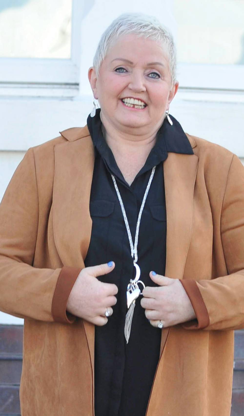 Linda Nolan smiles