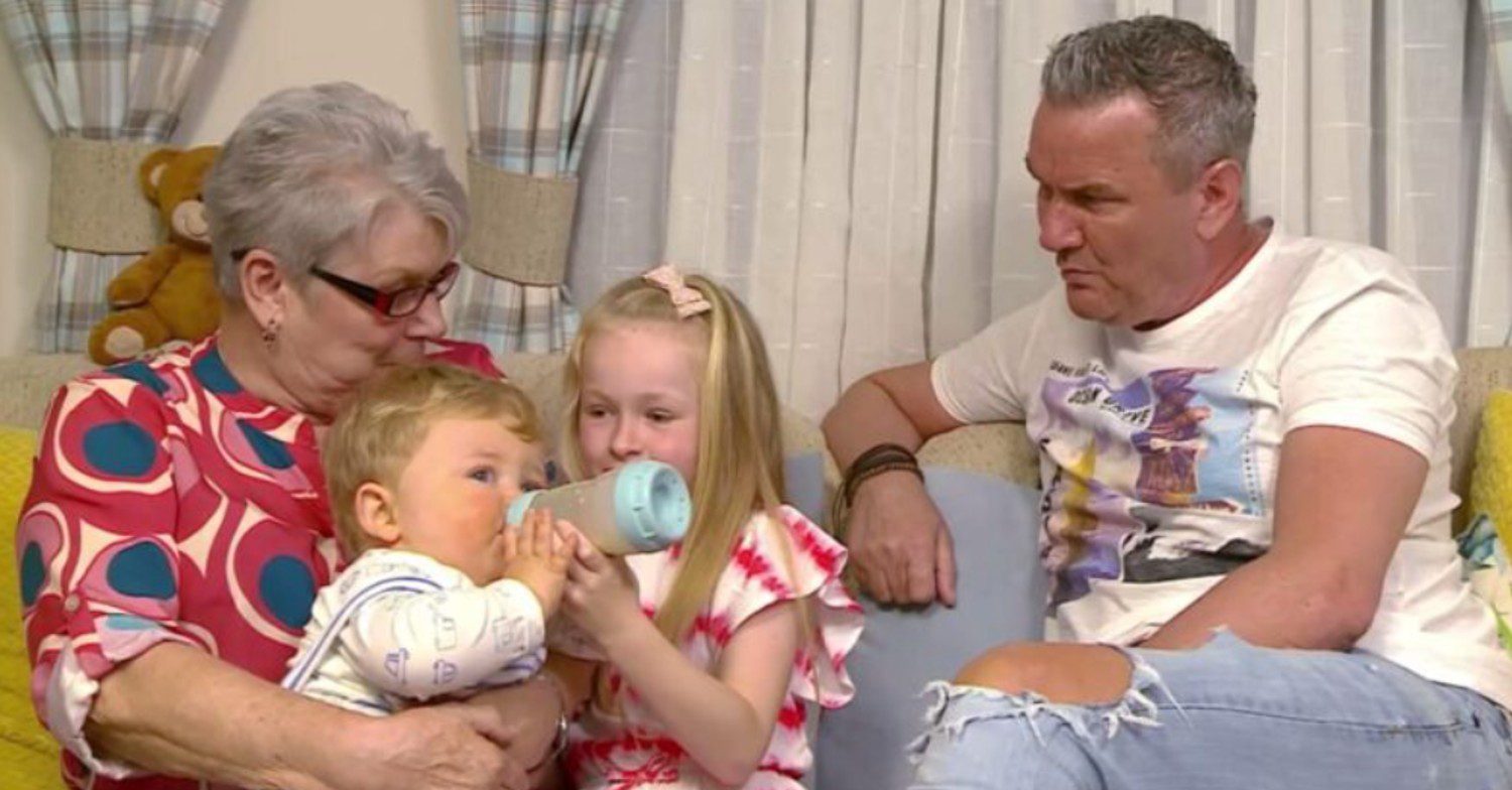 Jenny sat with Lee and her great-grandkids 