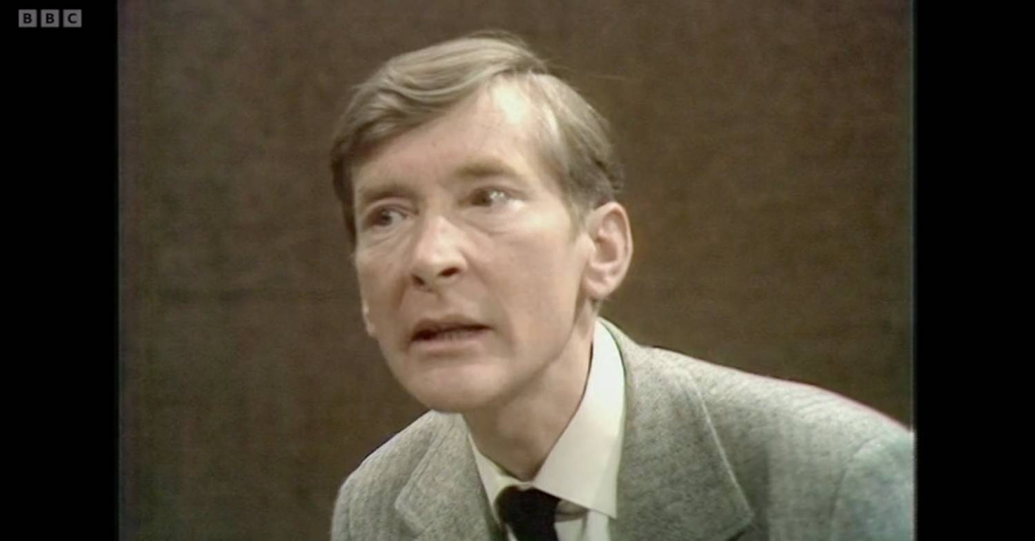 Kenneth Williams makes his point