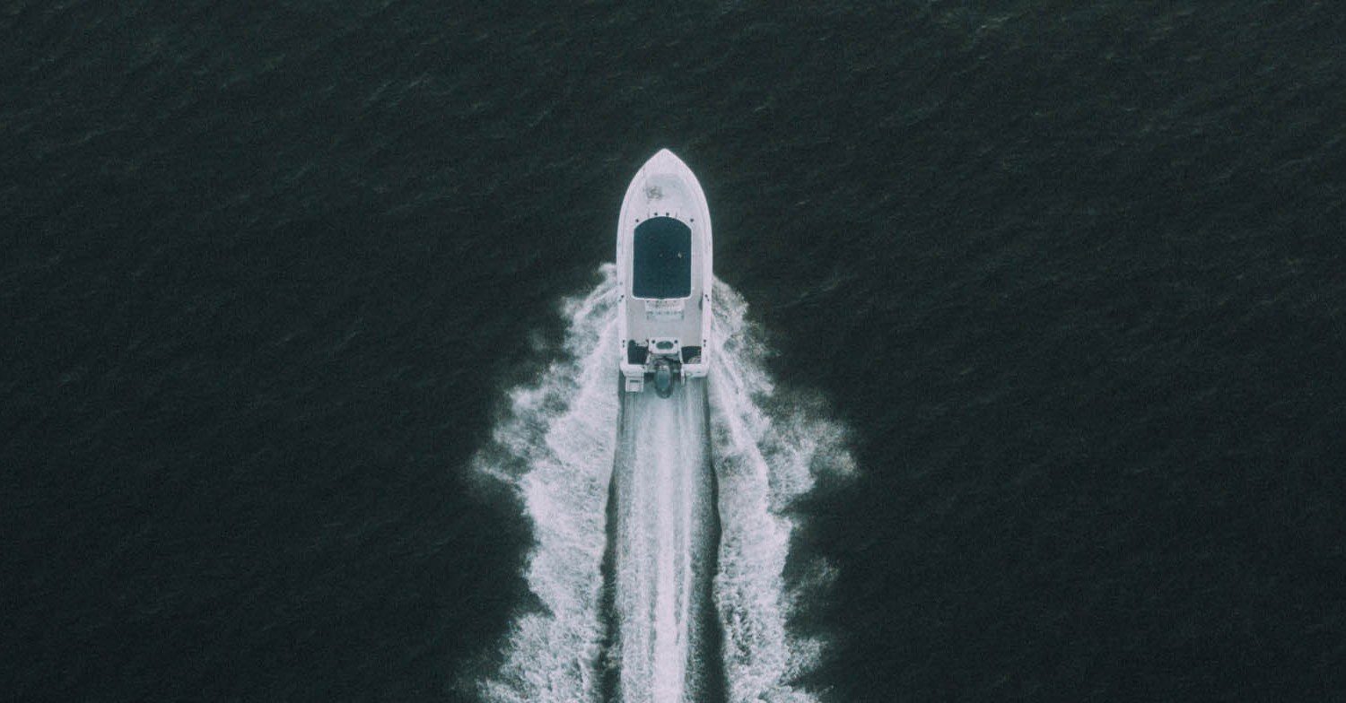 Speed boat 