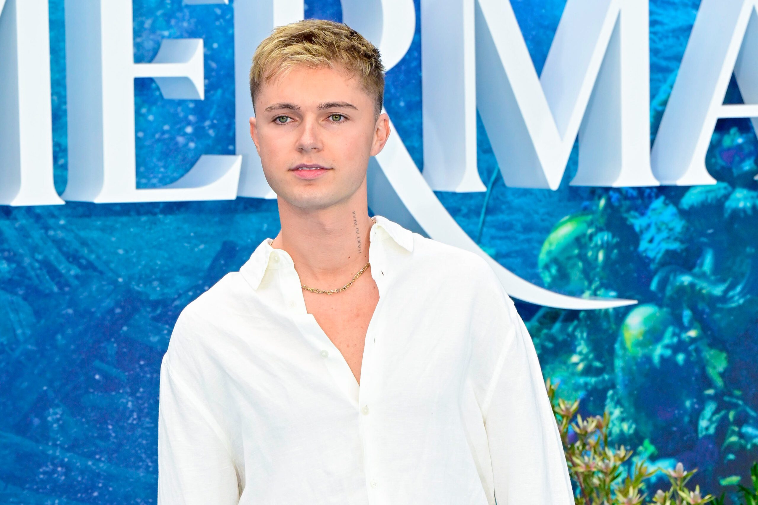 HRVY at UK premiere of The Little Mermaid