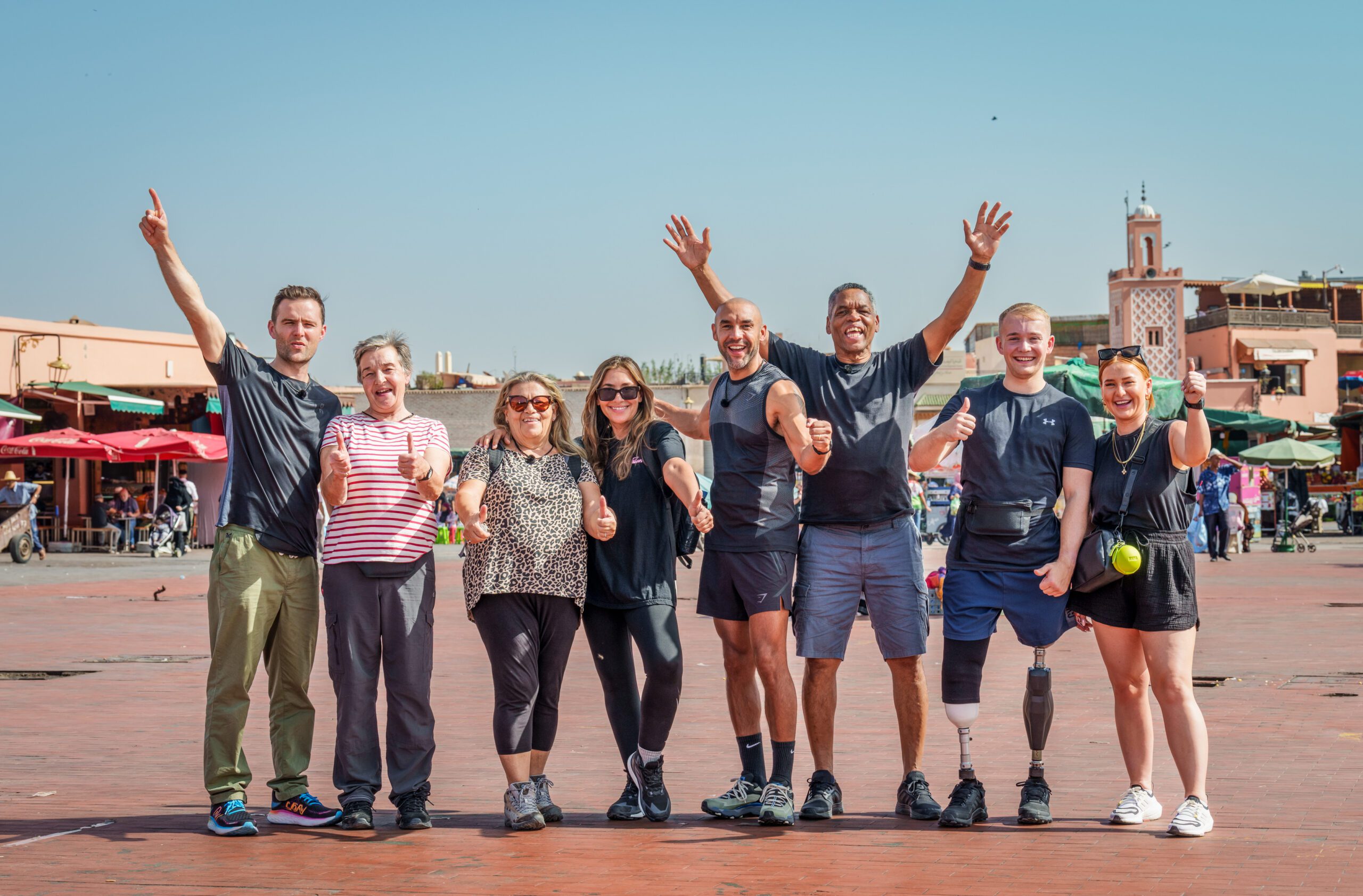 Celebrity Race Across the World cast
