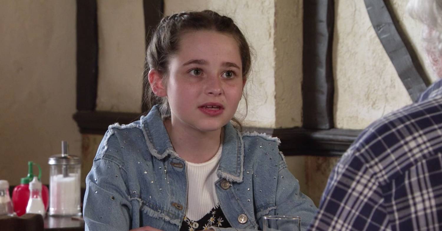 Eliza speaks to Stu