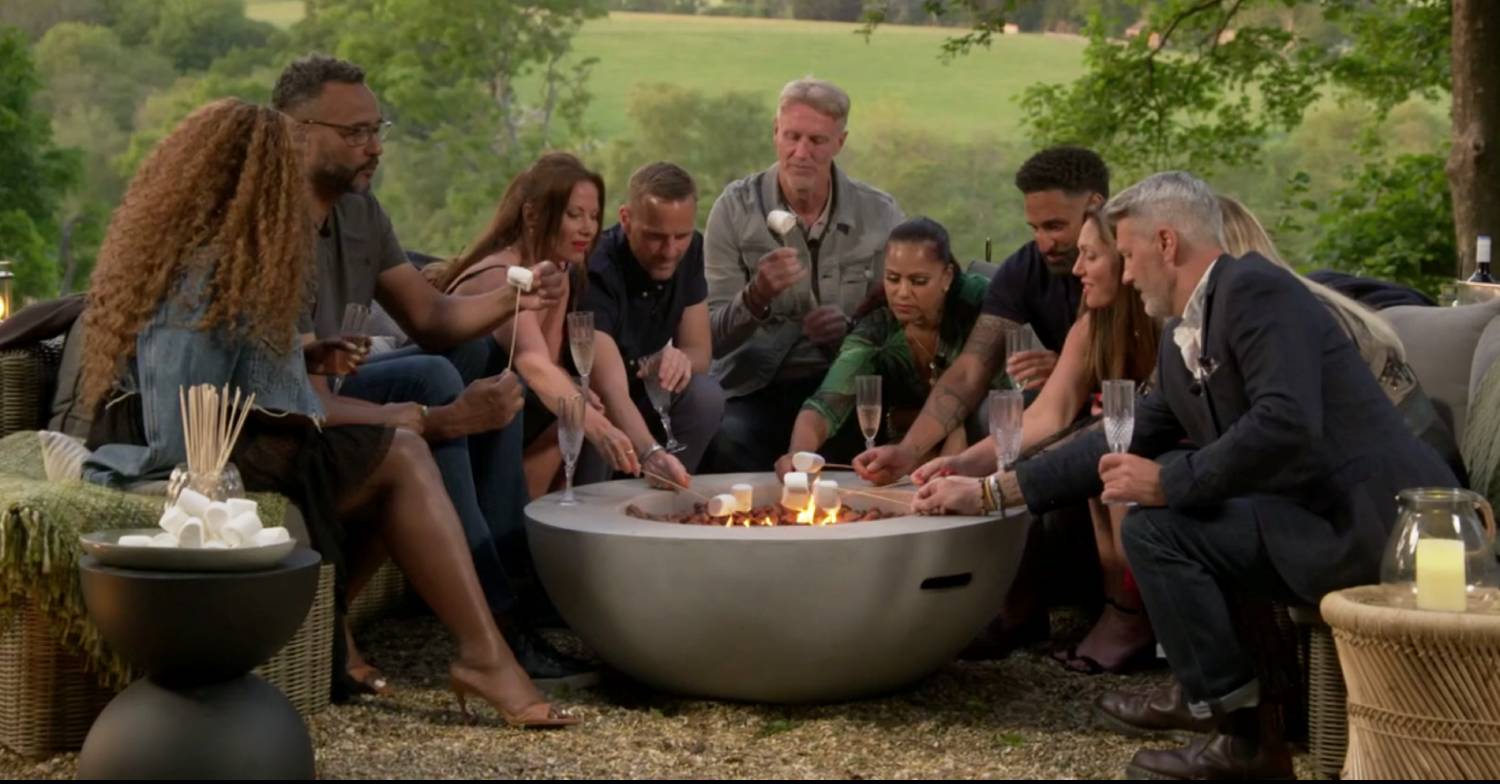 Martin H looks contestants toast marshmallows
