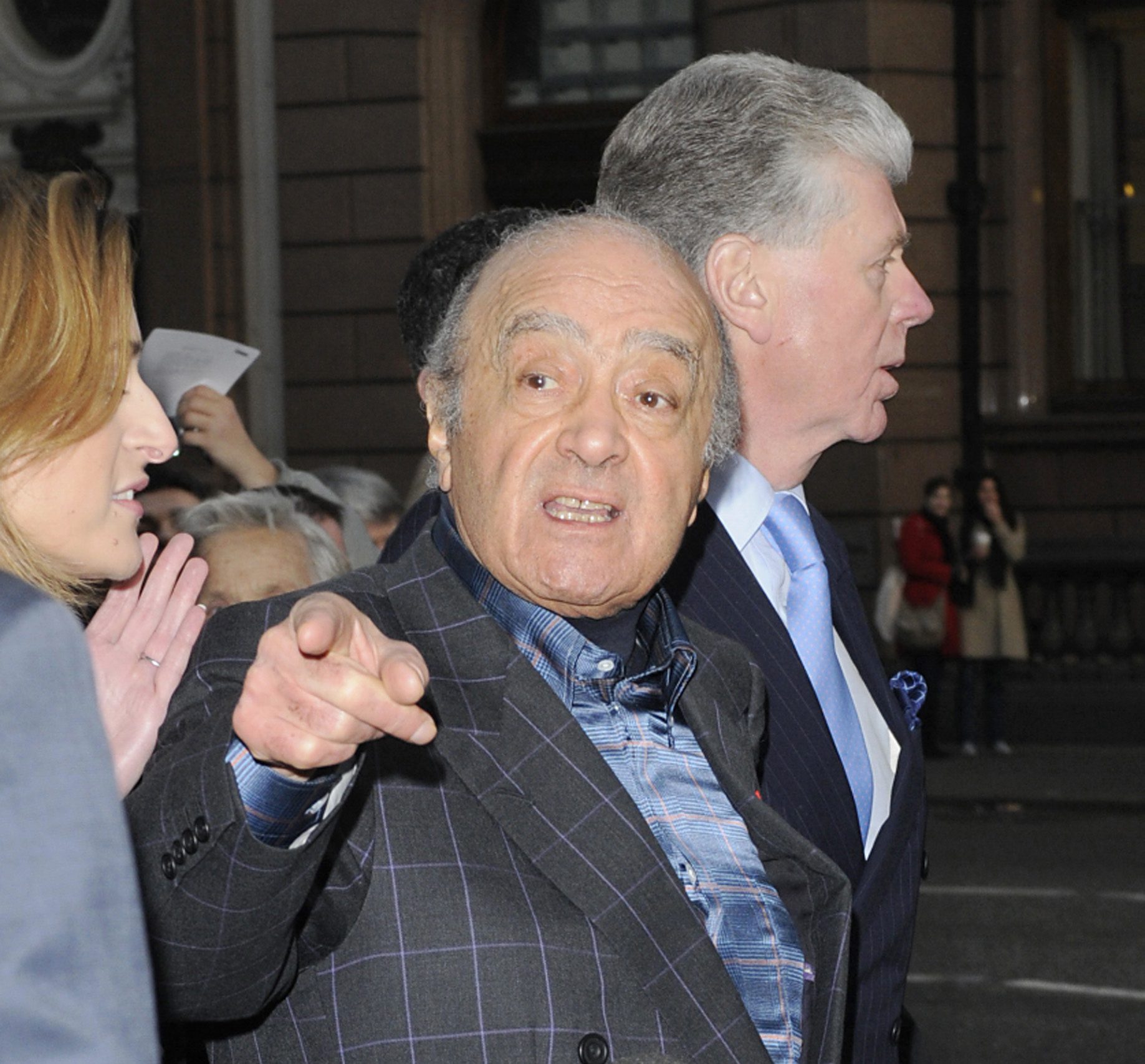 Mohamed Al Fayed Making Statements While Waving His Finger At Reporter. Leaves The High Court In London 2008