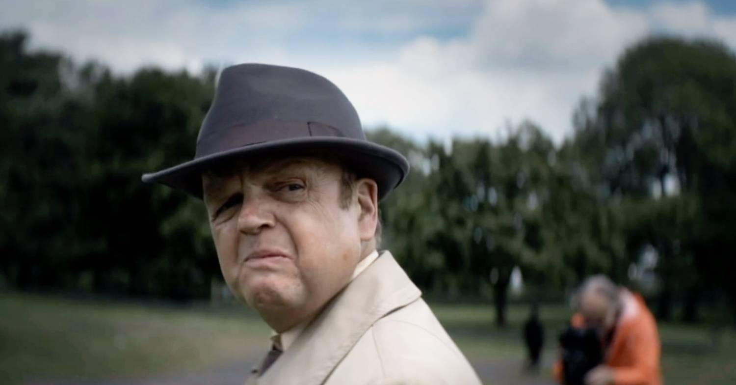 Toby Jones in character as DCS Dennis Hoban in The Long Shadow