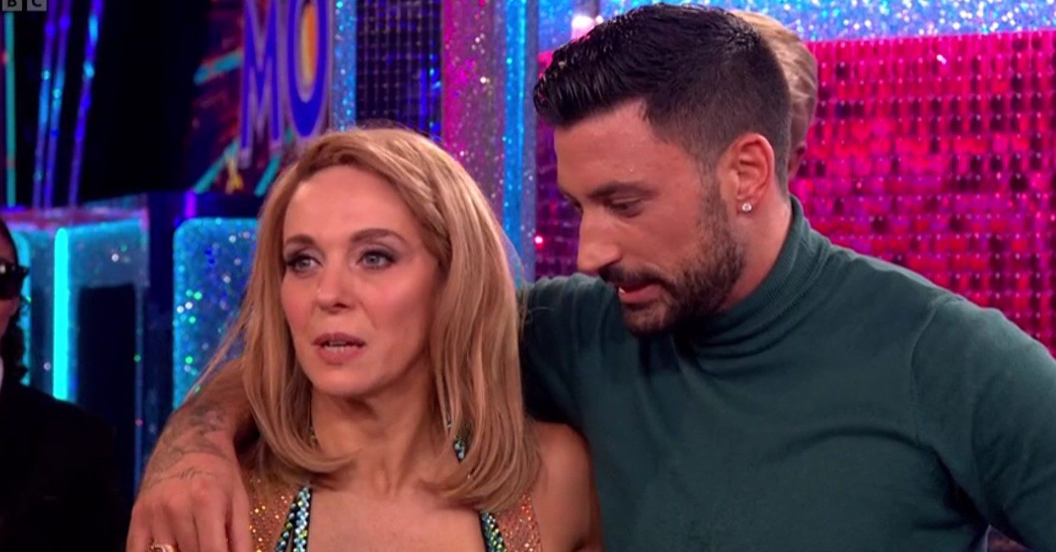 Giovanni with his arm around Amanda on Strictly
