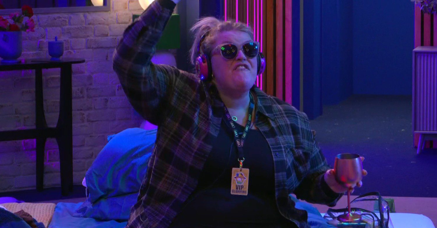 Kerry singing on Big Brother