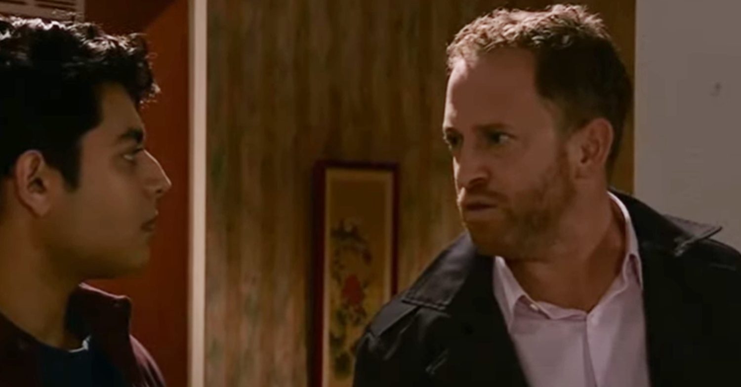 Coronation Street's Darren is speaking to Aadi at the flat