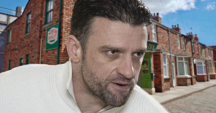 Coronation Street's Damon, the background of the Rovers