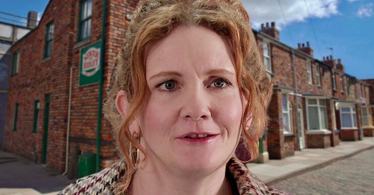 Coronation Street's Fiz, the background of the Rovers