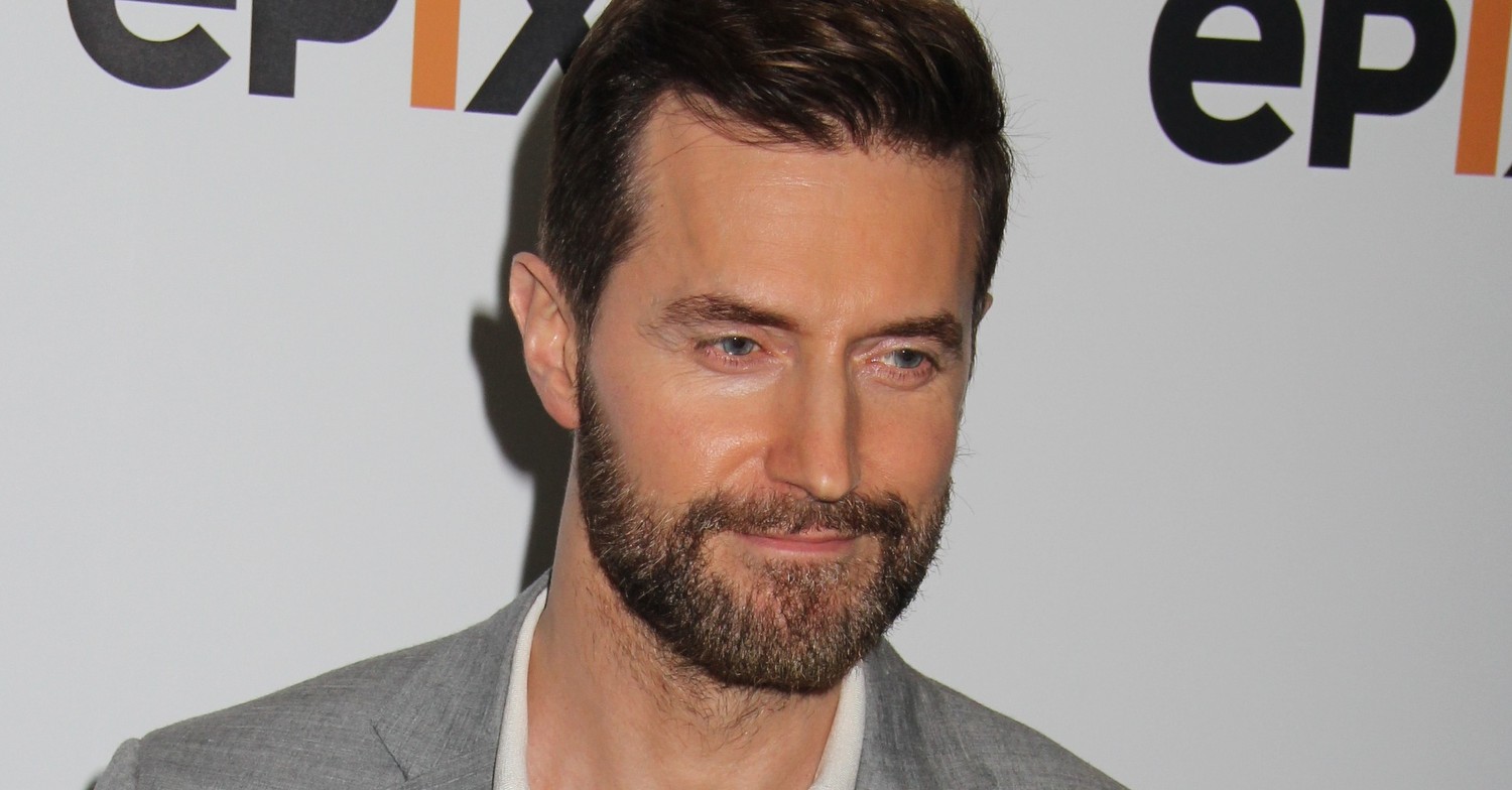 Red Eye star Richard Armitage at event