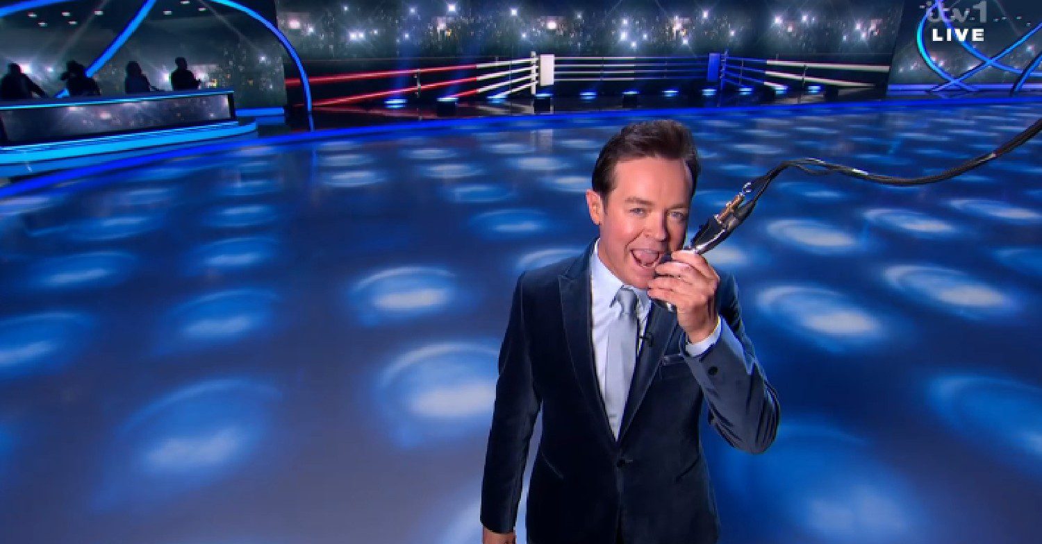 Stephen Mulhern speaking into a microphone on Dancing On Ice