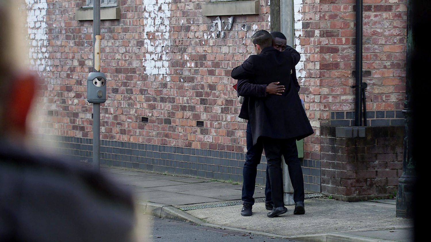Crying Moses in Coronation Street hugs Todd