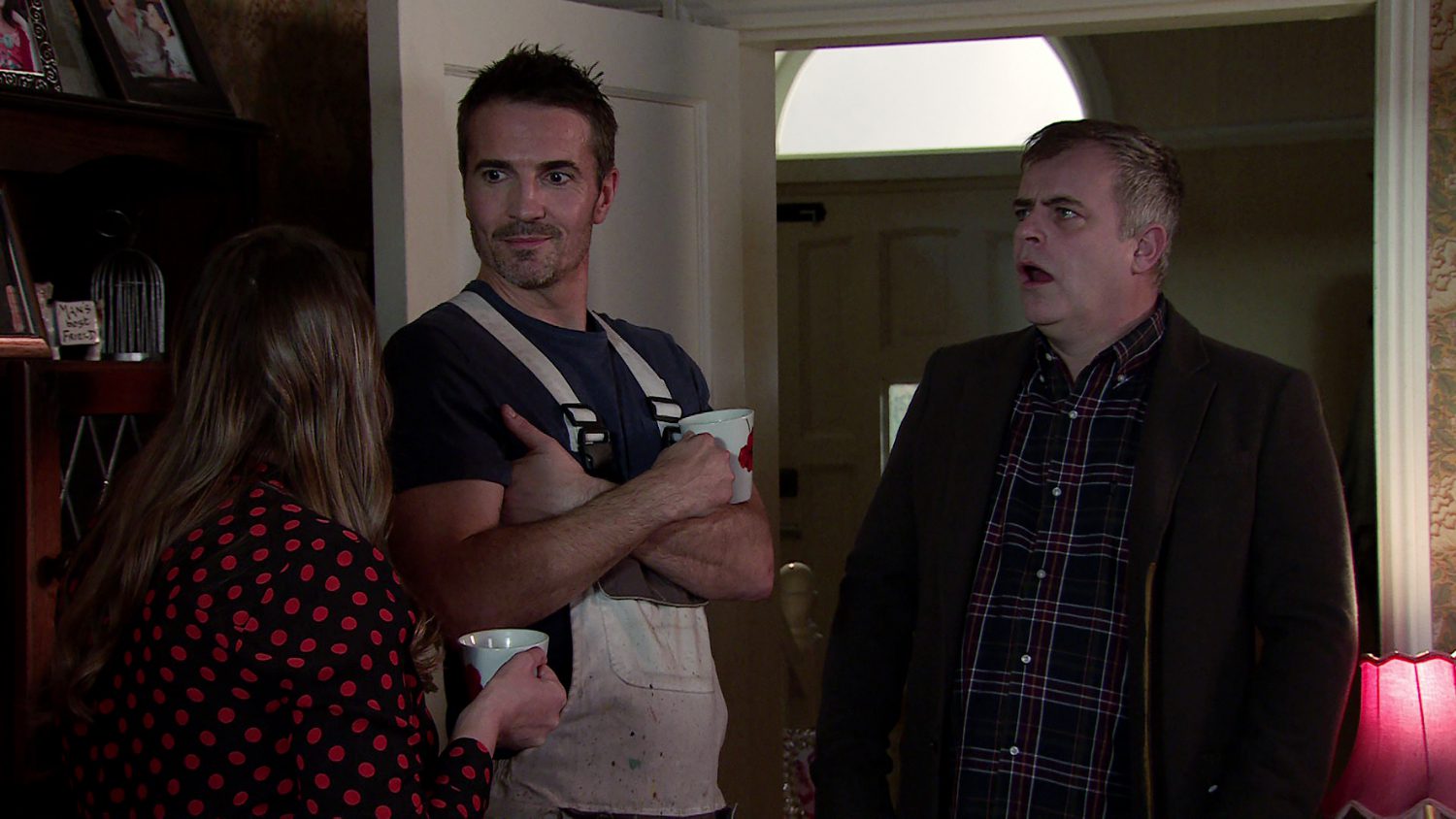 Coronation Street's Tommy is talking to Tracy and Steve in their house