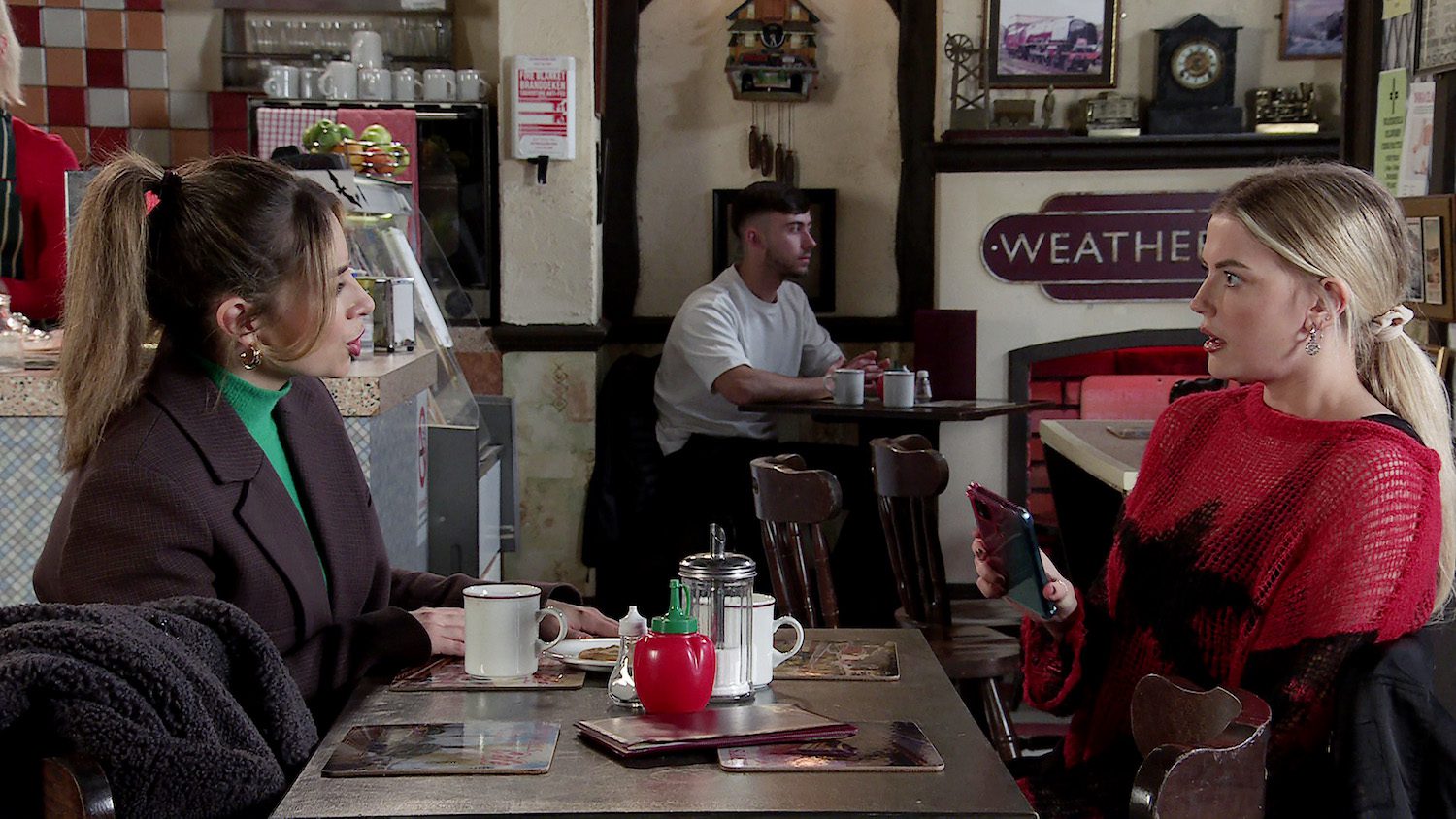 Coronation Street's Bethany is talking to Daisy at Roy's