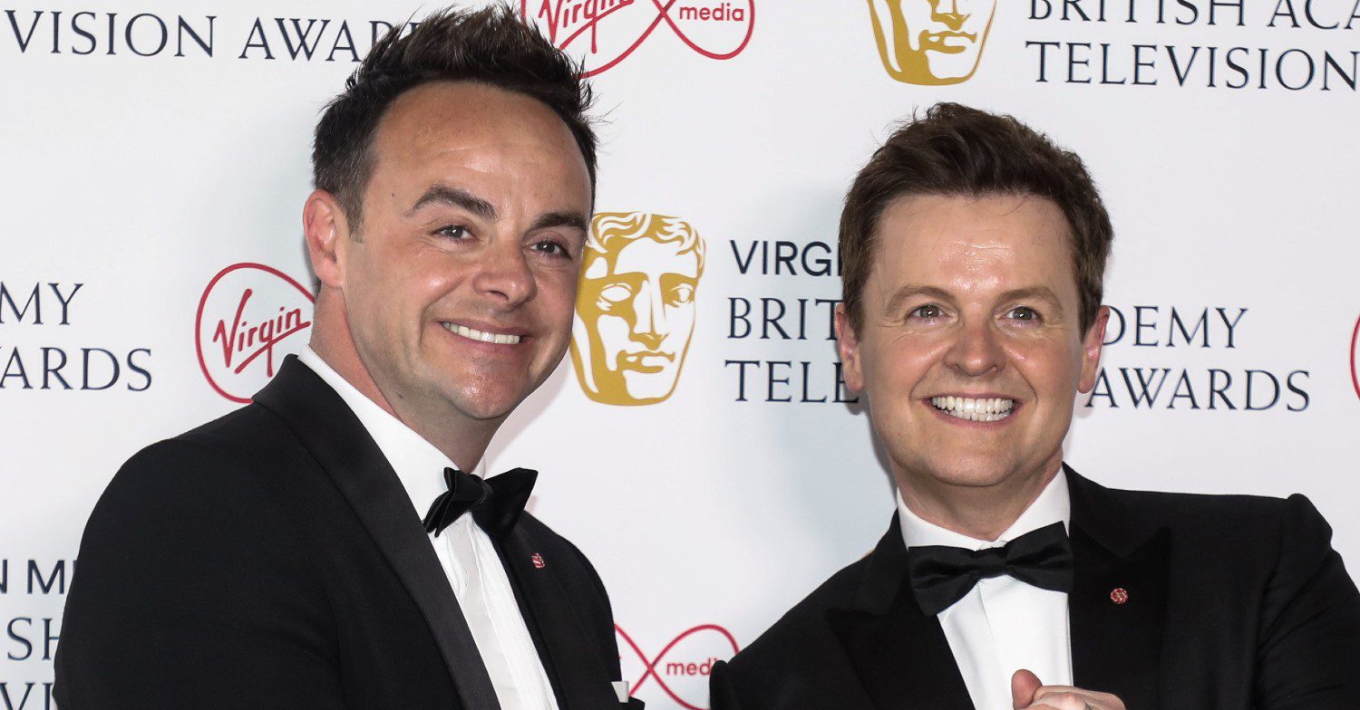 Ant and Dec posing