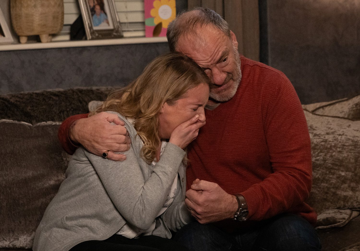 Emmerdale spoilers: Nicola sobs in Jimmy's arms