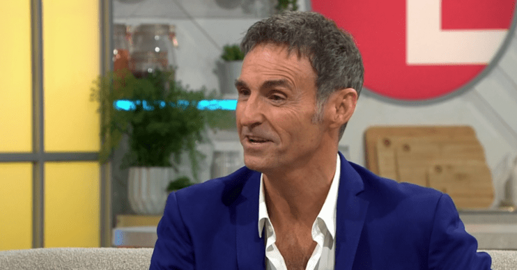 Marti Pellow in a blue suit on Lorraine