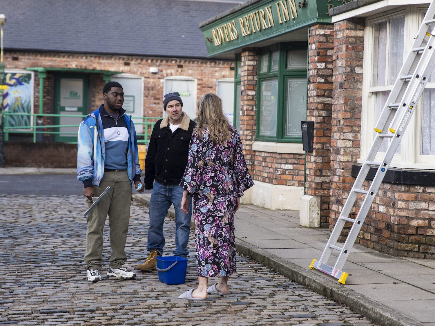 Tracy confronts Gav and Tim on Corrie